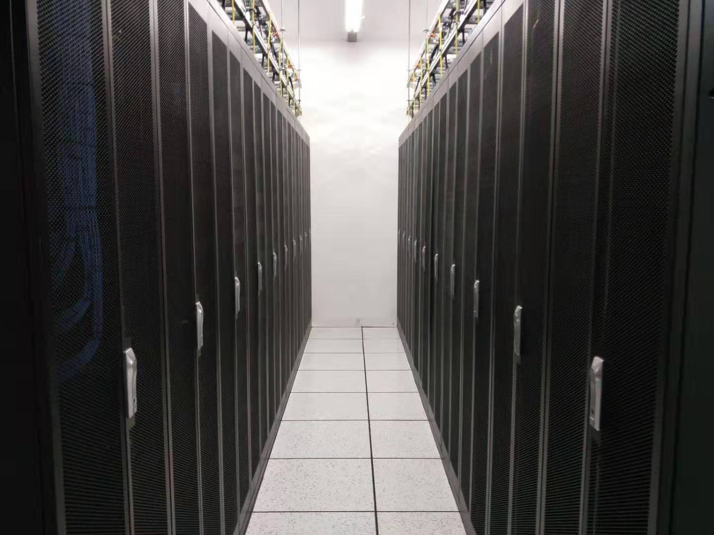 郊区IDC机柜促销季开启